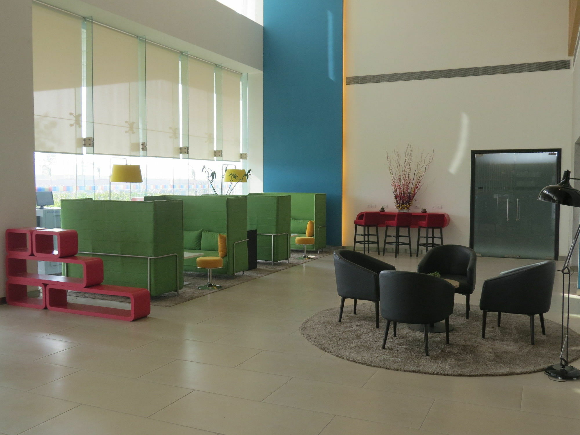 Park By Radisson Gurgaon Bilaspur 4*